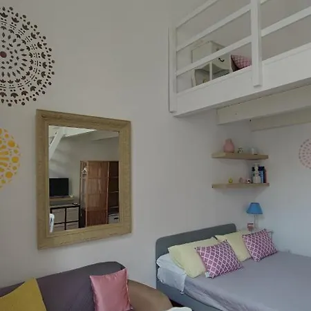 Mandala Apartment Bari Exterior photo